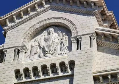 Luxe et glamour à Monaco : Entre mer et montagne